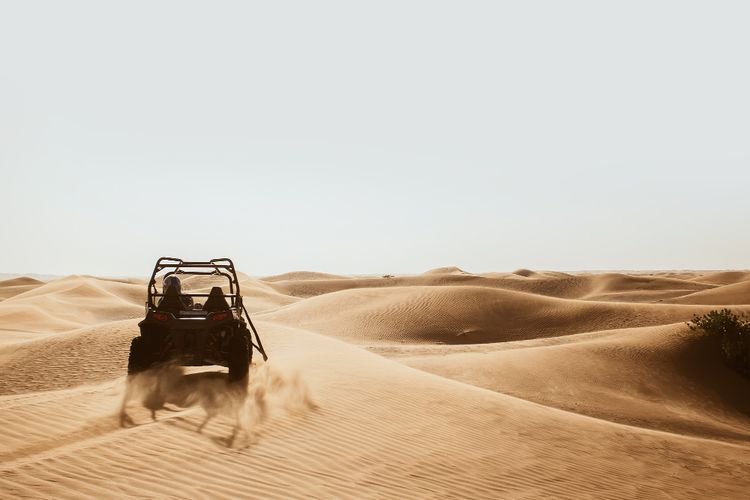 Hurghada: Quad, Jeep, Camel and Buggy Safari with BBQ Dinner