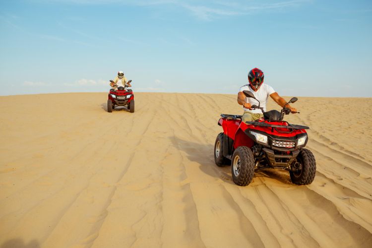 Makadi Bay: 2-Hour Quad Bike Sea and Desert Tour